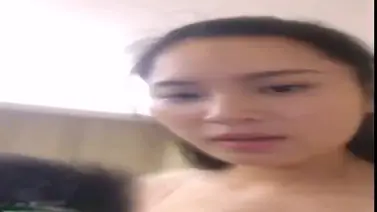 Nikmat Bersetubuh Gadis Lubang Sempit